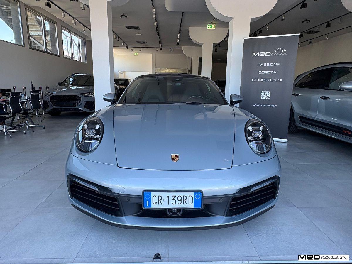 PORSCHE - 992