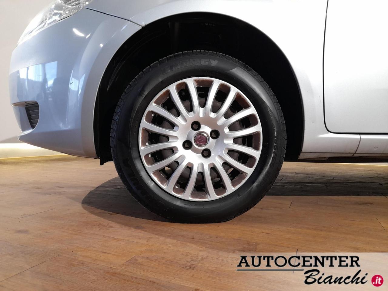 Fiat Grande Punto 5 Porte 5p 1.4 natural power Active