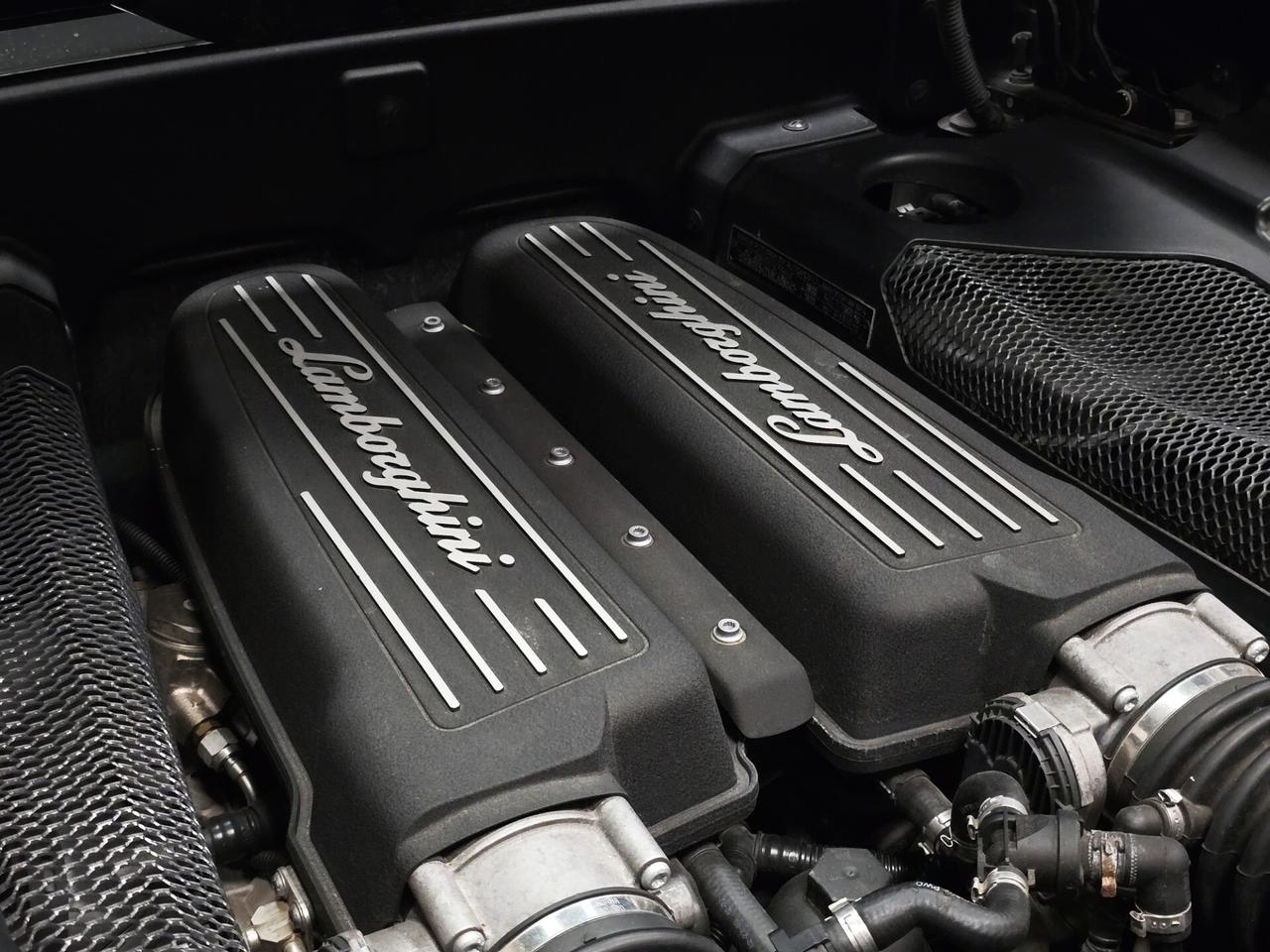 Lamborghini Gallardo COUPE 5.2 LP 560-4 E-GEAR_ALCANTARA_LIFT_SERVICE BOOK_ORIGINALE 100%_GARANZIA 2 MESI