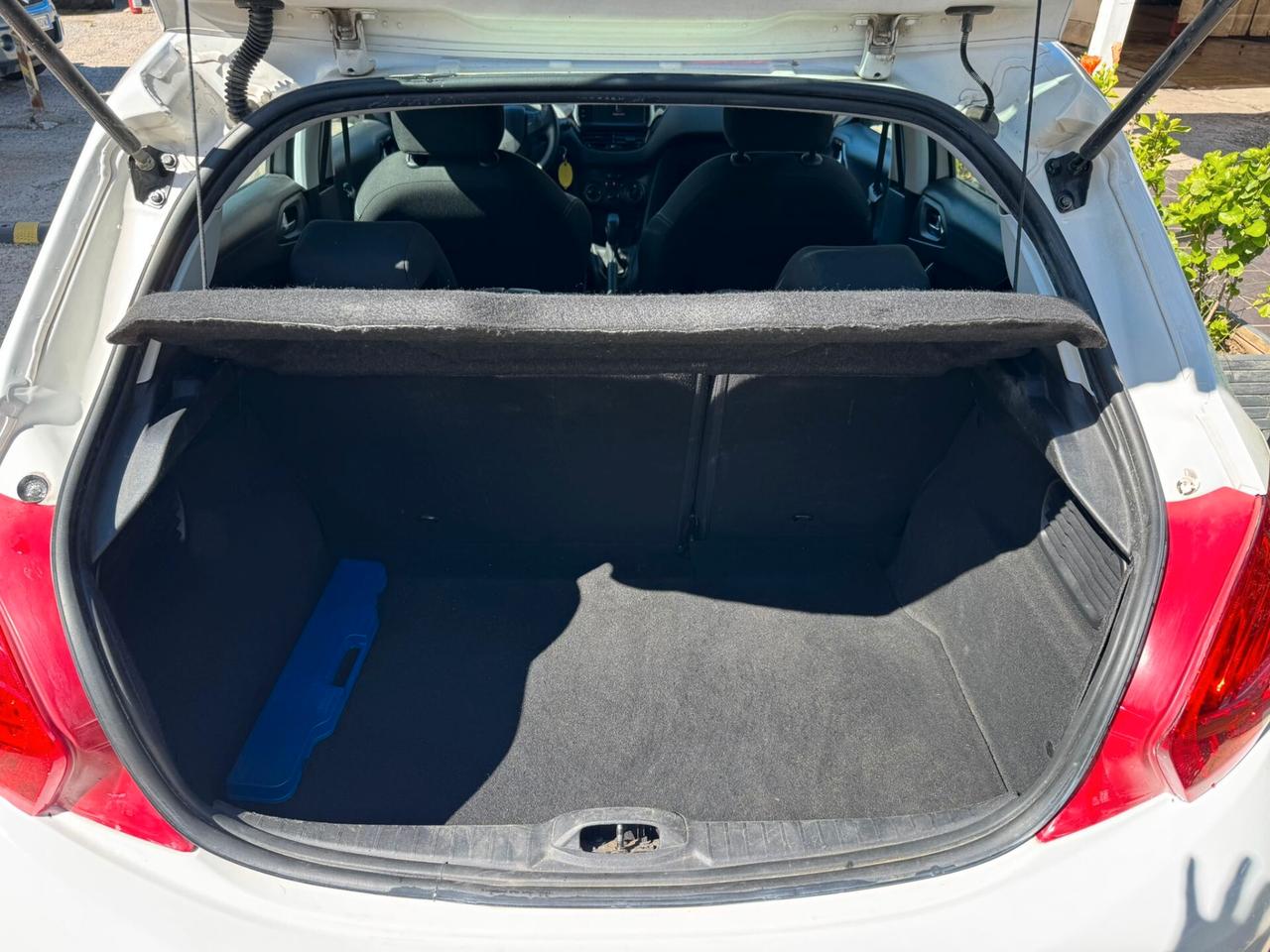 Peugeot 208 1.4 HDi 68 CV 5 porte Active