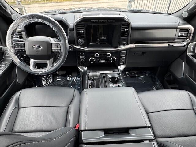 Ford F 150 LARIAT 5.0L V8 4x4 SUPERCREW - BLACK ROCK