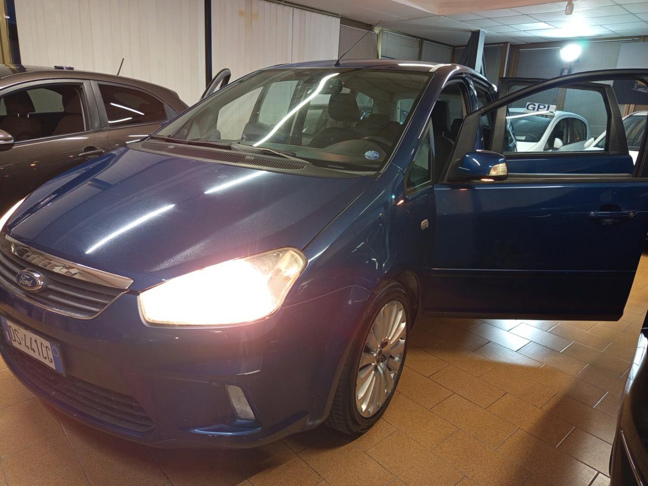 Ford C-Max Focus 1.6 TDCi, 172 Mila chilometri ok neopatentati
