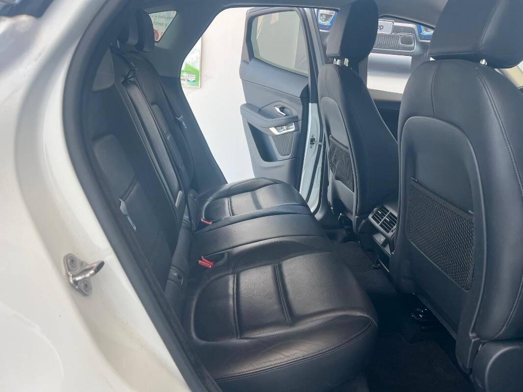 Jaguar E-Pace 2.0d i4 R-Dynamic HSE awd 180cv auto my19