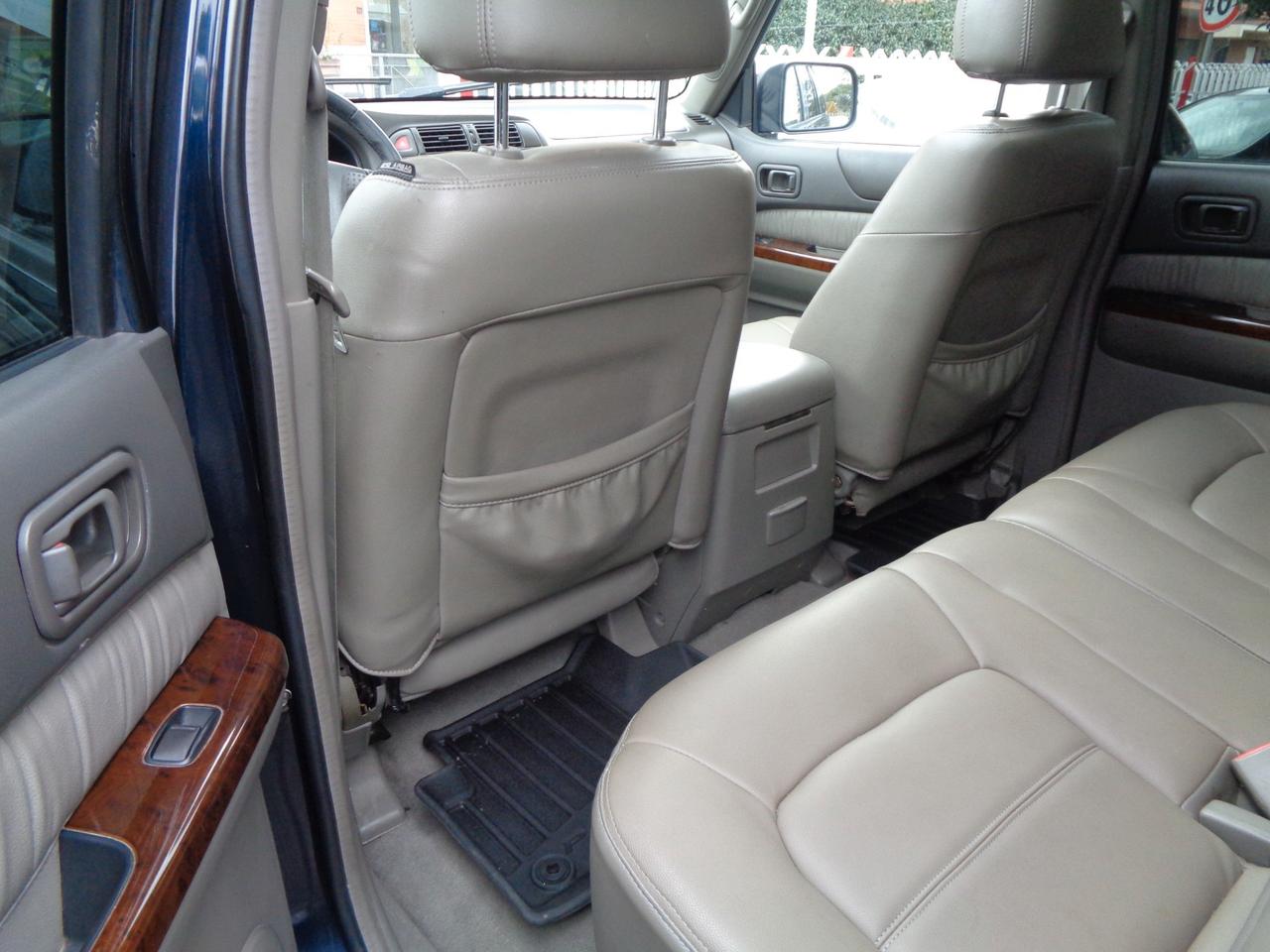 Nissan Patrol GR 3.0 TD Di 5 porte Luxury Wagon