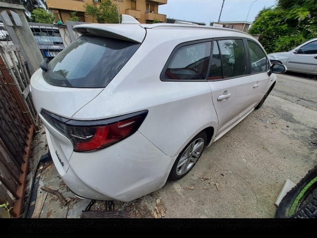 4 corolla disponibili - Toyota Corolla Touring Sports 1.8 Hybrid Business Tech