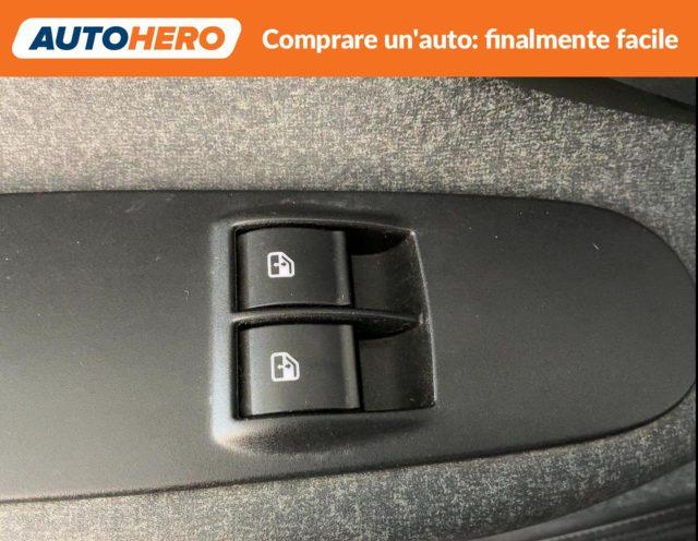 LANCIA Ypsilon 1.0 FireFly 5 porte S&S Hybrid Ecochic Silver