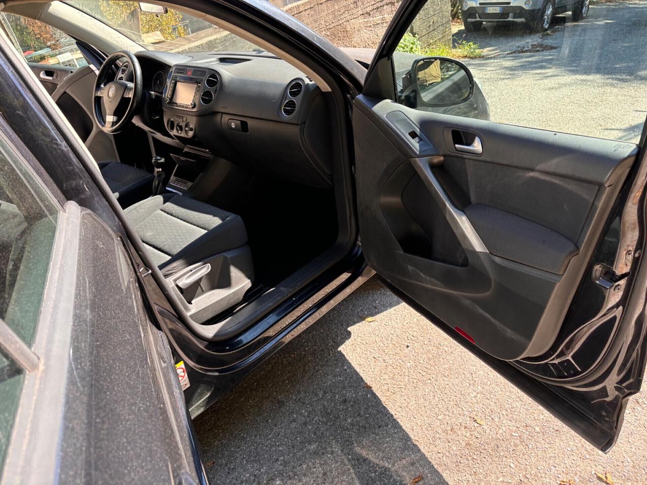 Volkswagen Tiguan 2.0 TDI DPF 4MOTION Track & Field