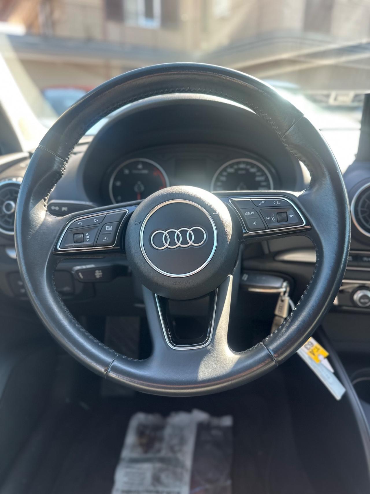 Audi A3 SPB 1.6 TDI 116 CV Business