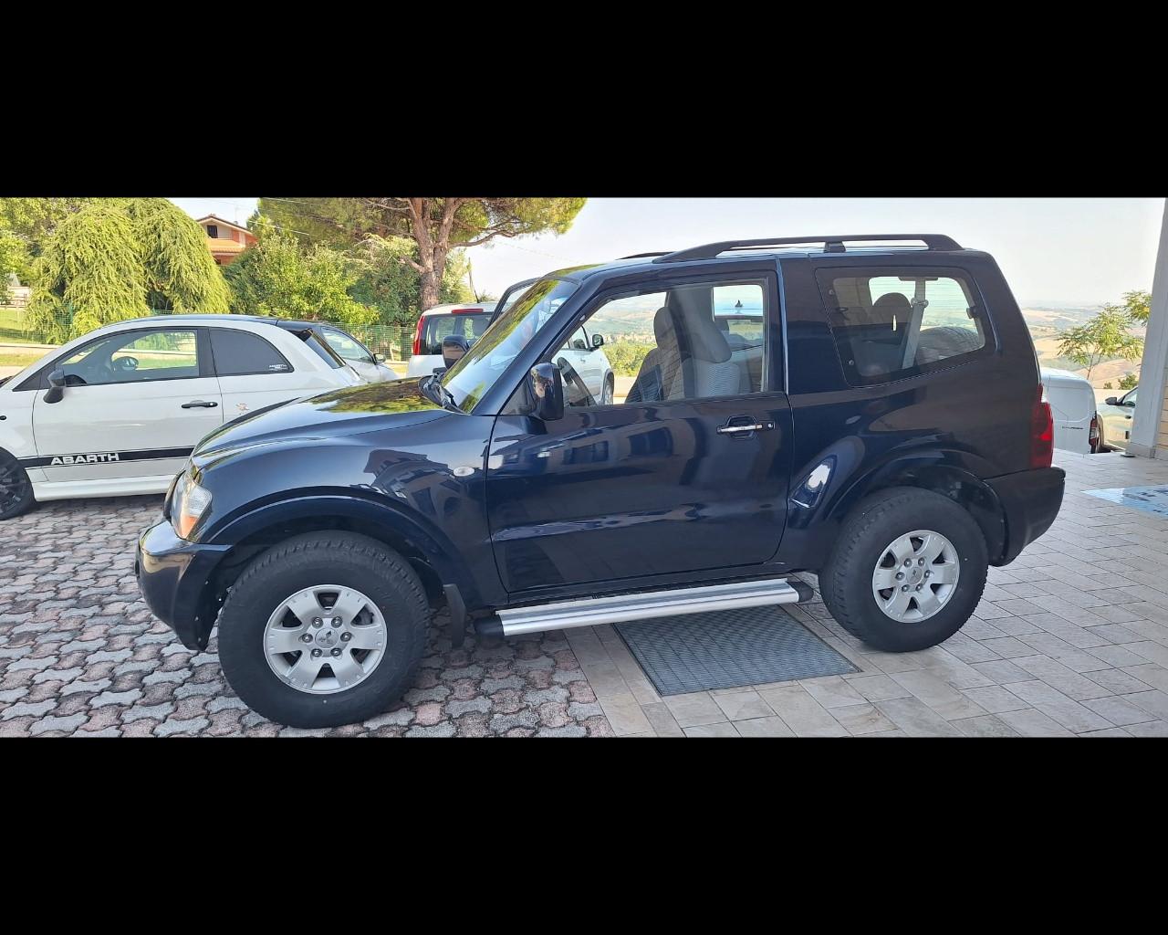 MITSUBISHI Pajero 3.2 16V DI-D 3p. GLX