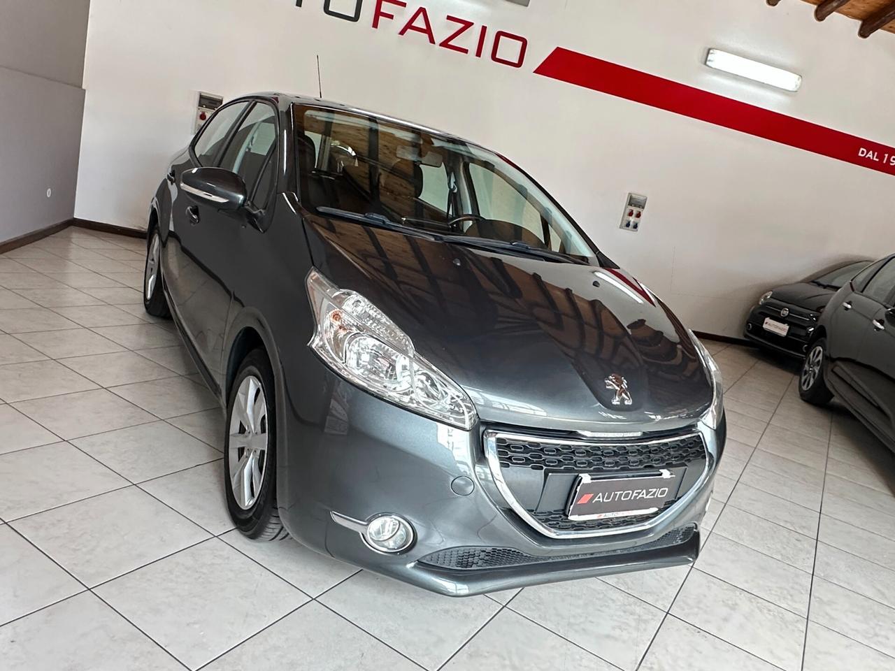 Peugeot 208 1.4 HDi 68 CV 5 porte Business