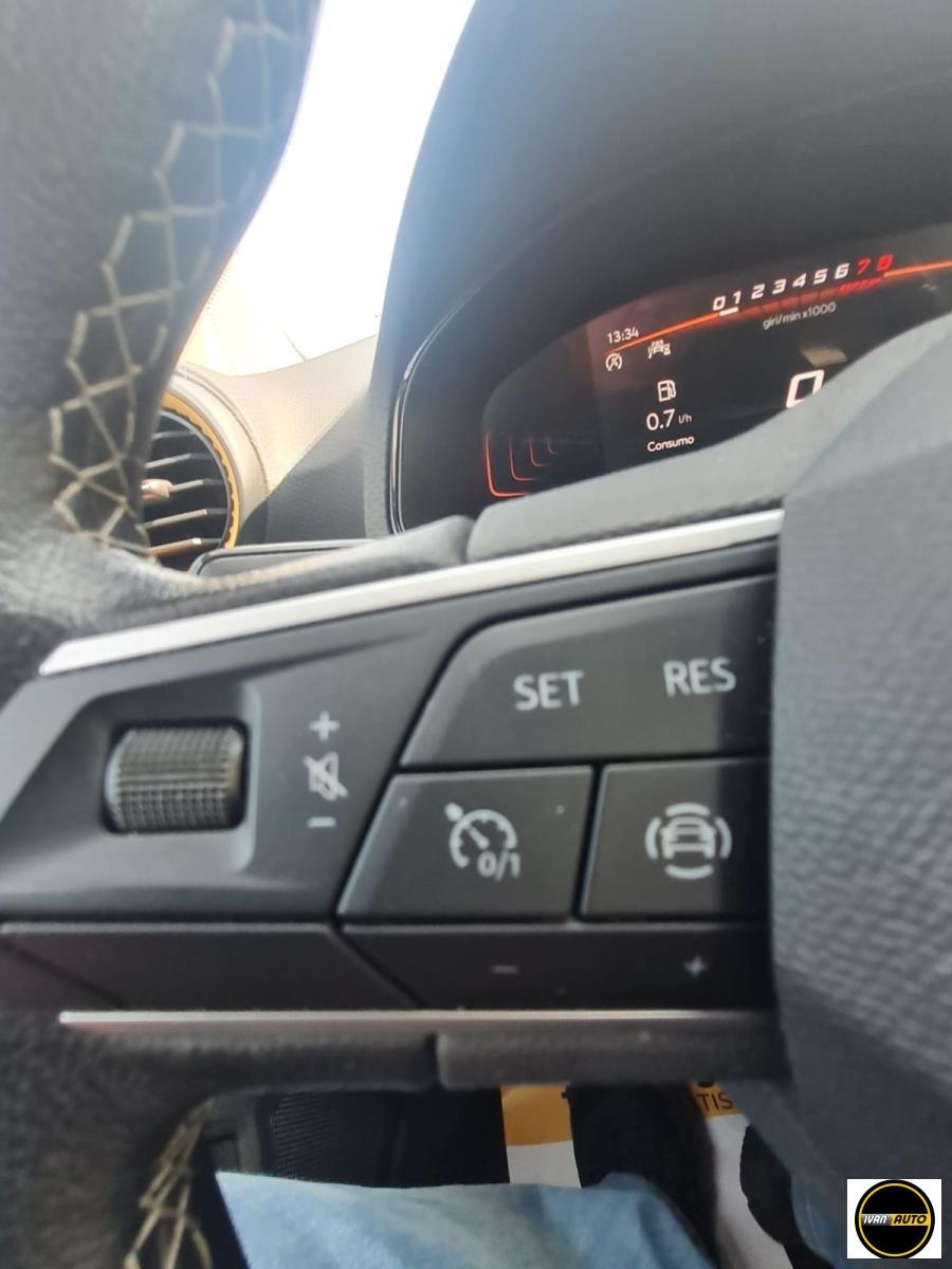 SEAT Arona 1.0 Benzina-53.000 Km-Anno 2024