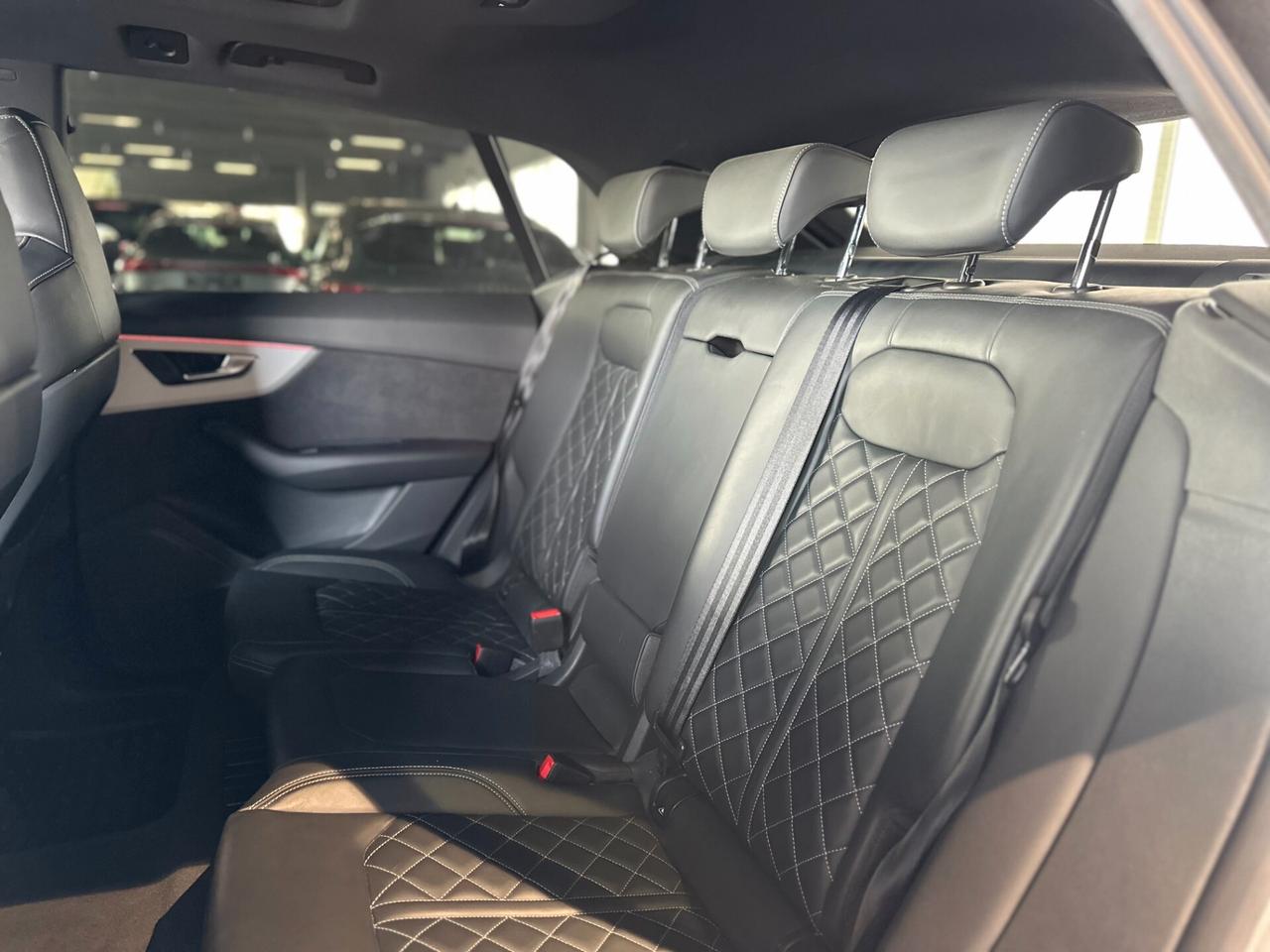 Audi Q8 50 TDI 286 CV quattro tiptronic Sport