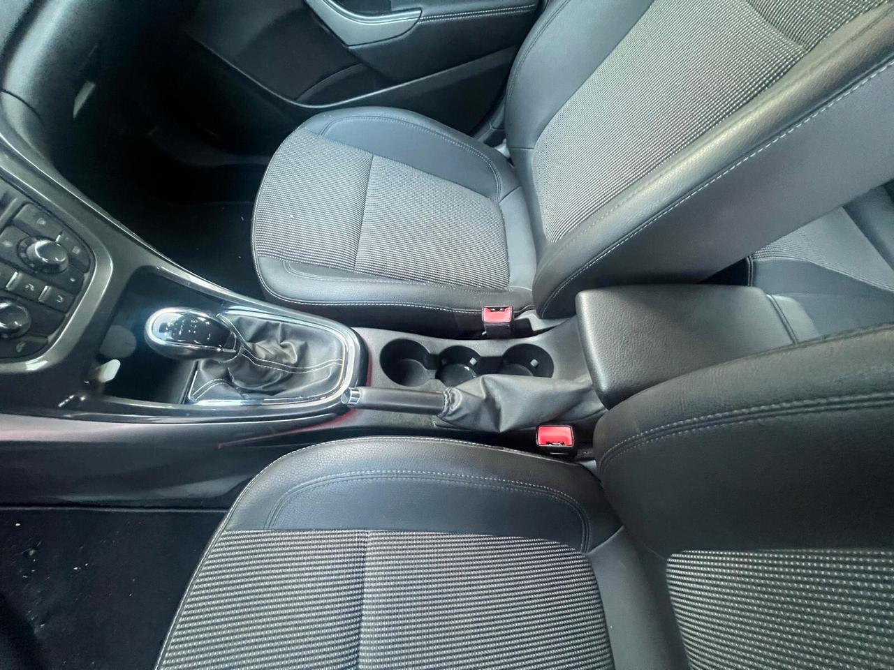 Opel Astra 1.7 CDTI 110CV Sports Tourer Cosmo