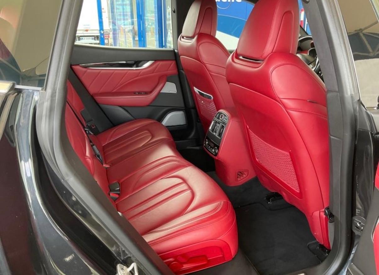 Maserati Levante V6 Diesel 275 CV AWD Gransport