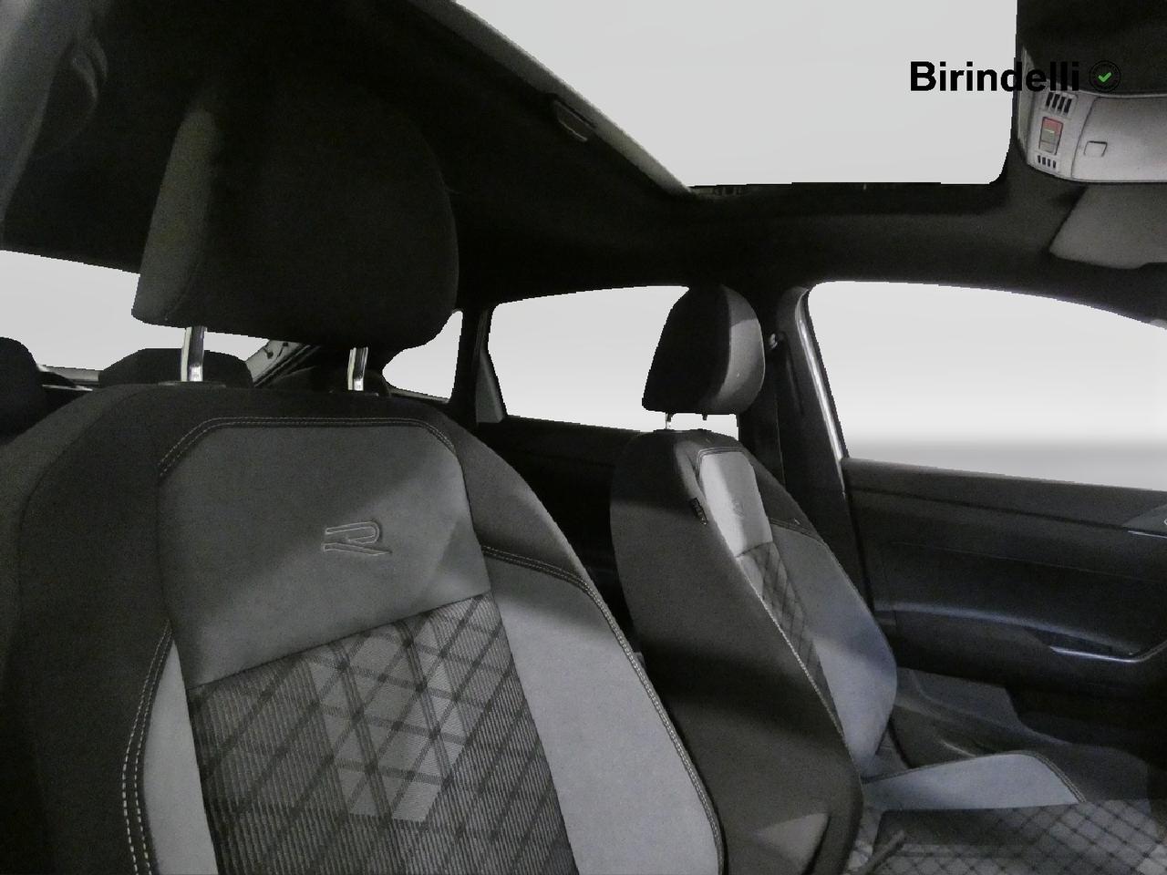 VOLKSWAGEN Taigo - Taigo 1.0 TSI 110 CV DSG R-Line