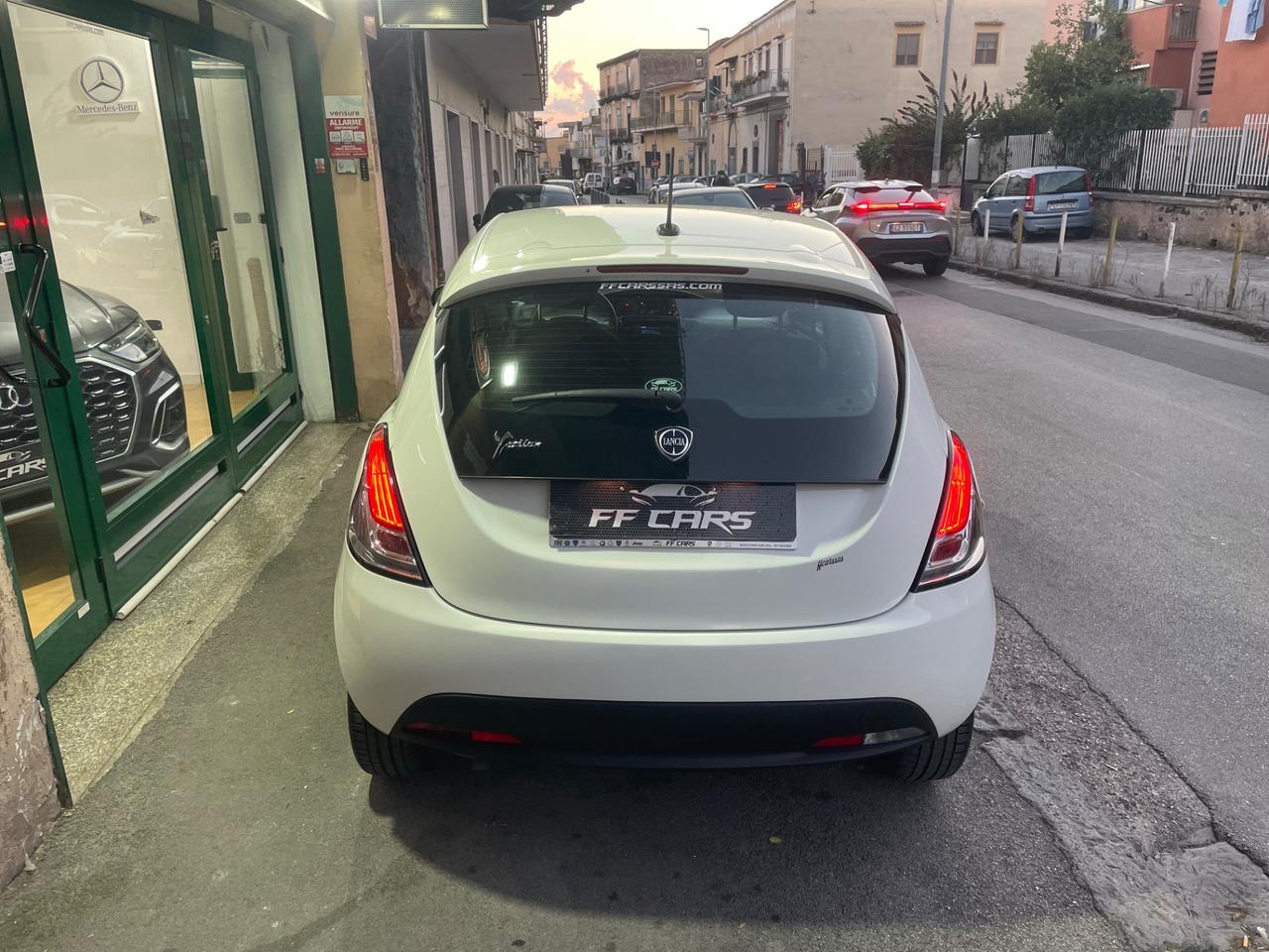 Lancia Ypsilon 1.2 69 CV 5 porte S&S Elefantino Blu ITALIA