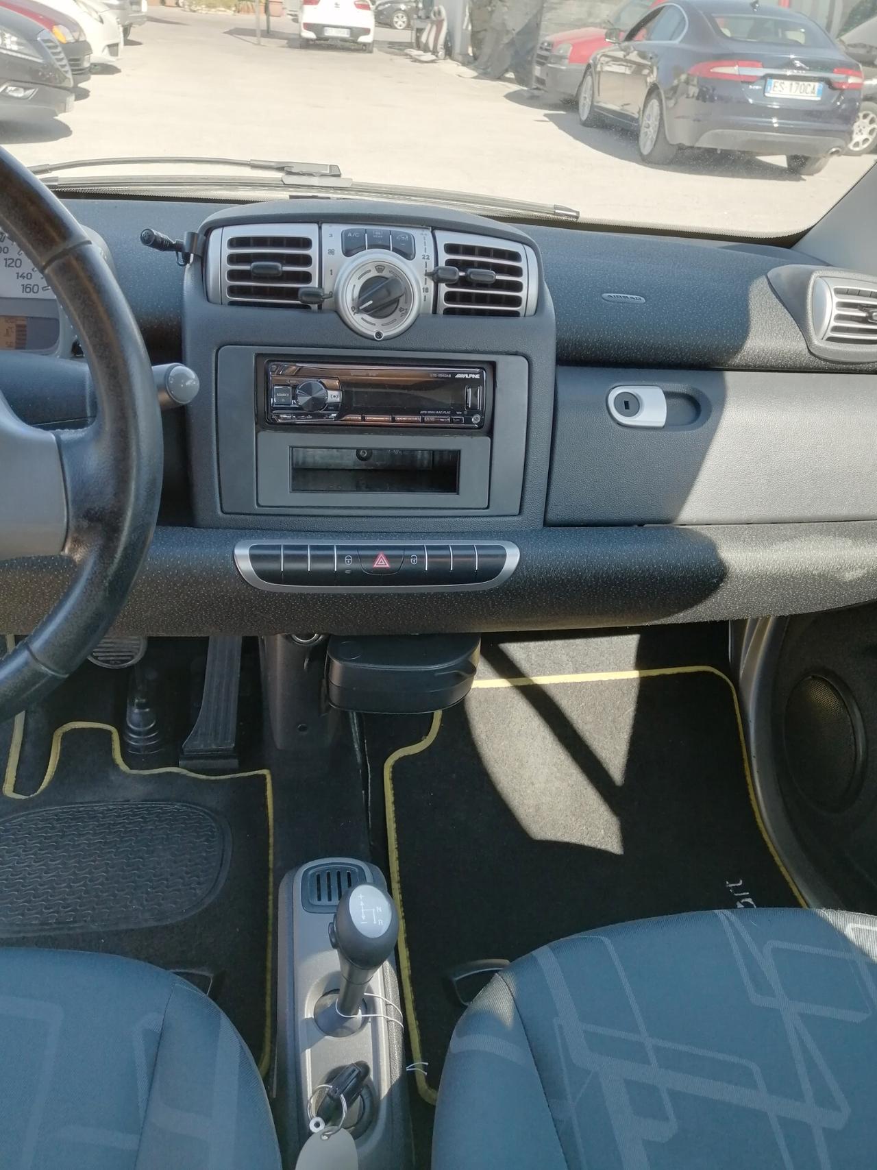 Smart ForTwo 1000 62 kW coupé passion