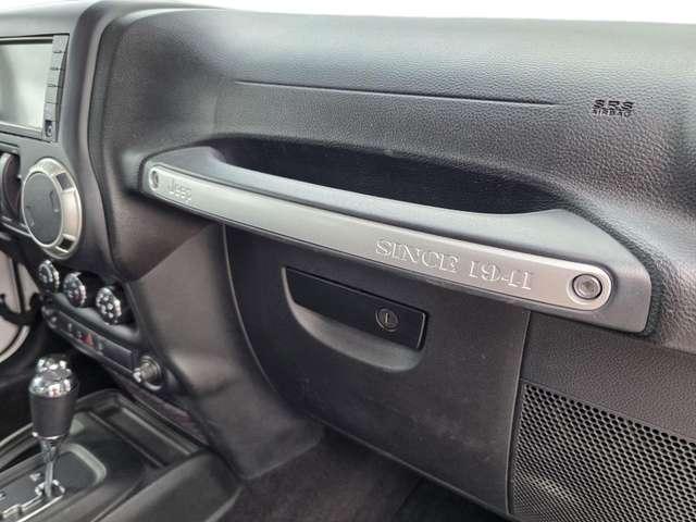Jeep Wrangler 2.8 crd Rubicon auto E6