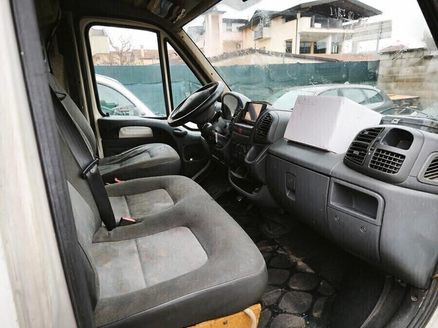 Jumper. con tenda elettrica mercati