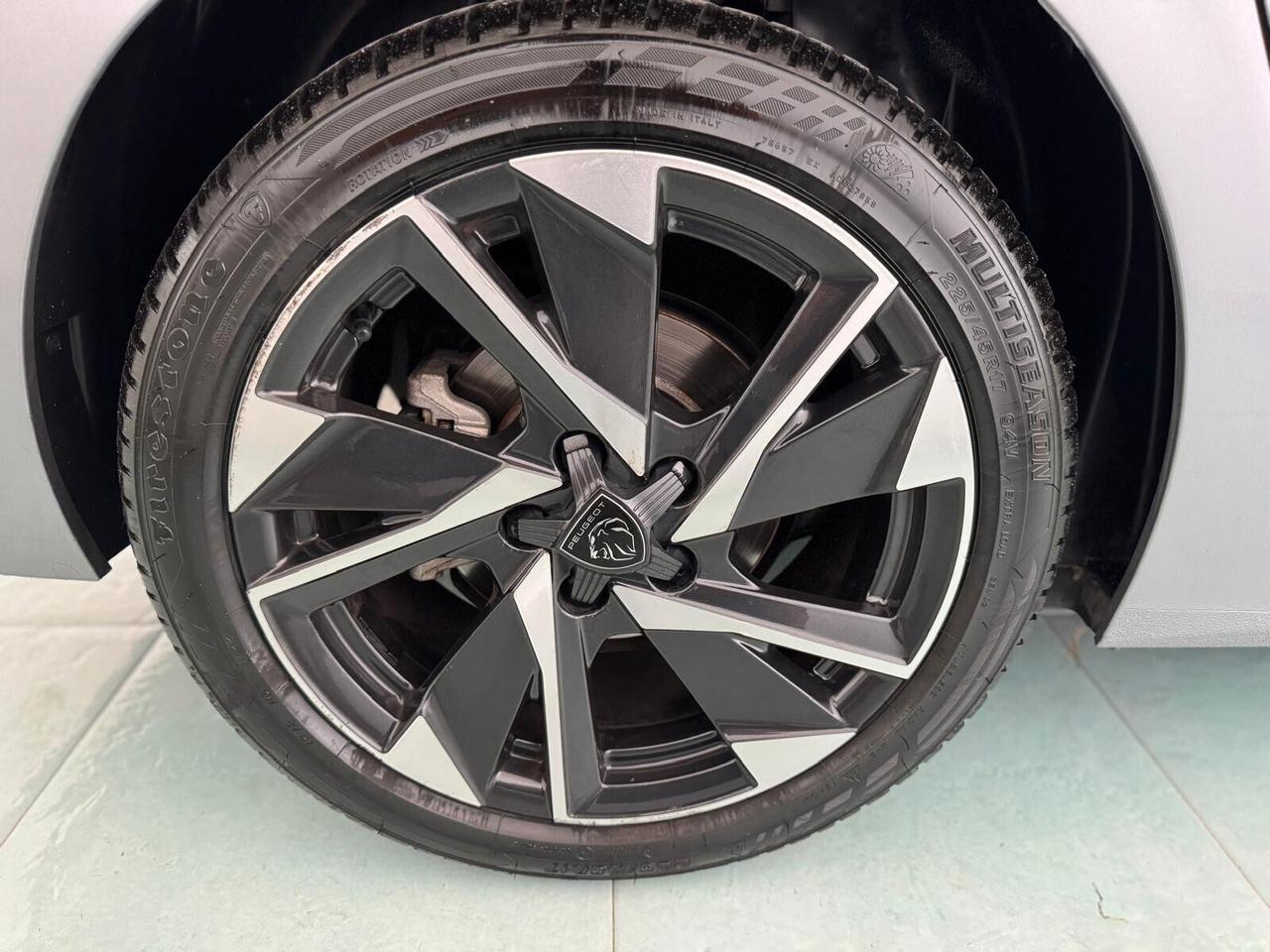 Peugeot 308 BlueHDi 130 S&S Allure Pack