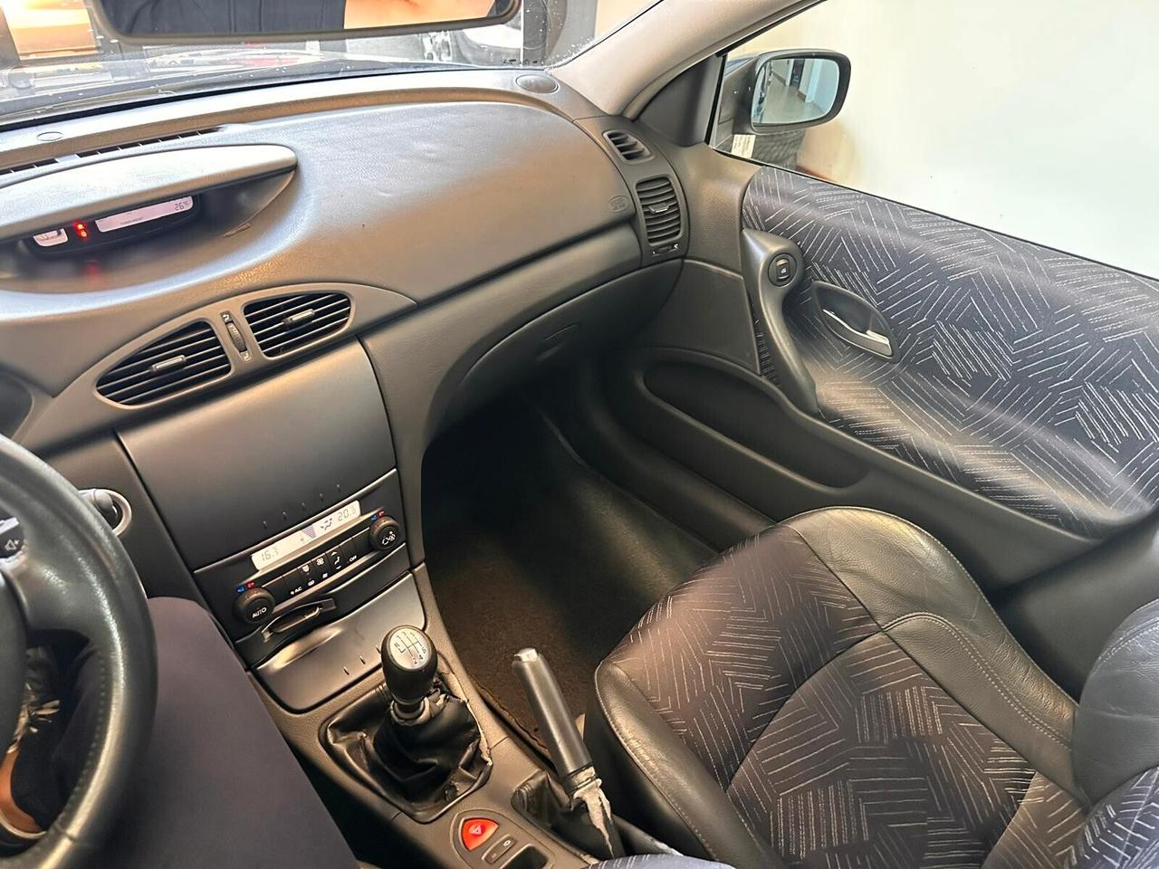 Renault Laguna 1.9 dCi/120CV cat Grandtour Initiale