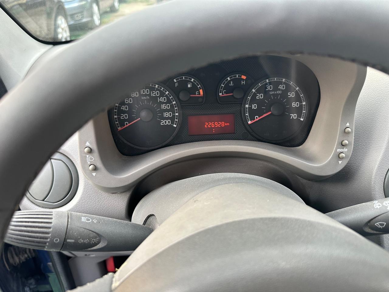 Fiat Panda 1.2 benzina 2006 12 mesi di garanzia