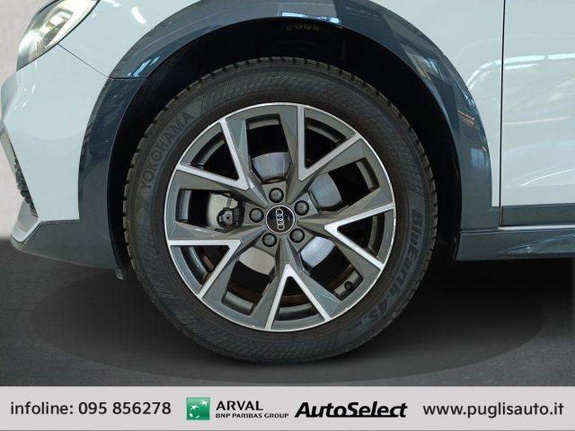 AUDI A1 citycarver 30 TFSI Admired