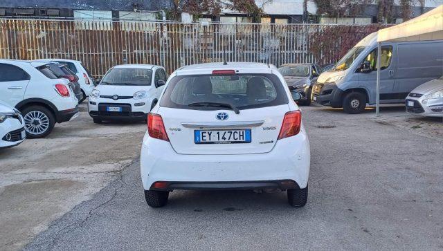 TOYOTA Yaris 1.5 Hybrid 5 porte Active