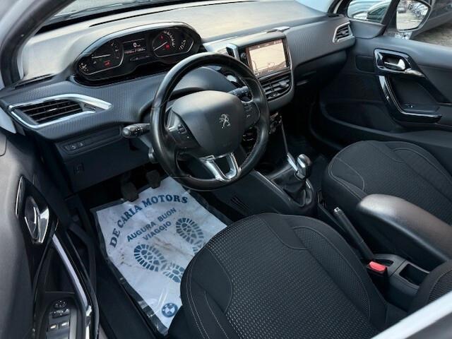 Peugeot 208 1.2 e-VTi 82CV Allure - 2017