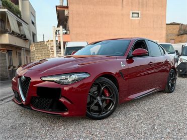 Alfa Romeo Giulia 2.9 V6 Bi-Turbo Quadrifoglio MANUALE