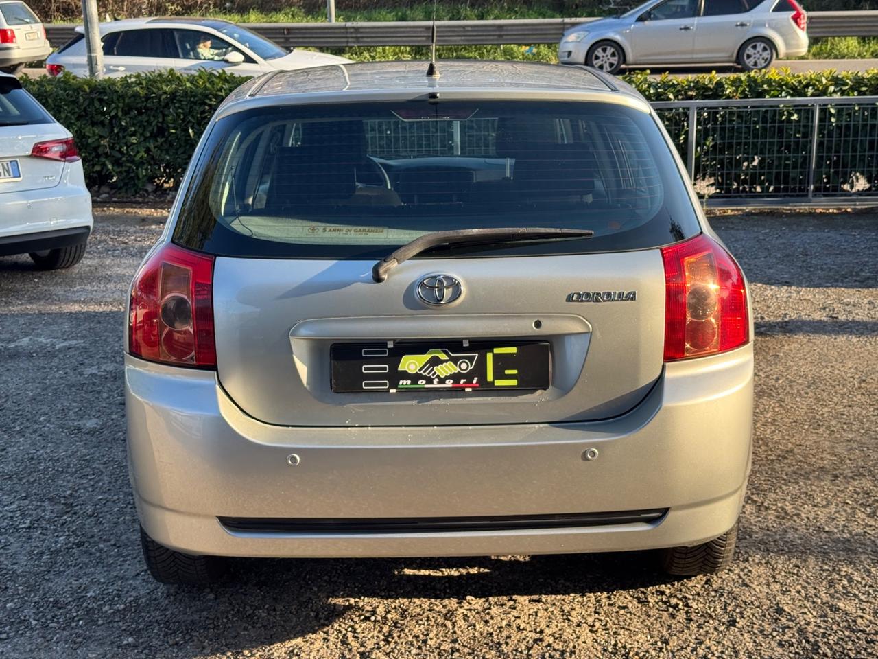 Toyota Corolla 1.6 16V 5 porte Sol ESP