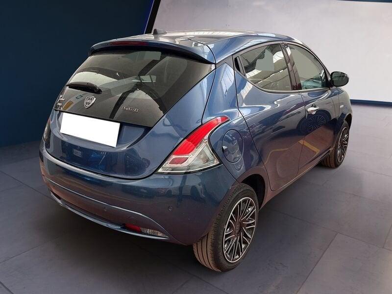 Lancia Ypsilon III 2021 1.0 firefly hybrid Gold s&s 70cv