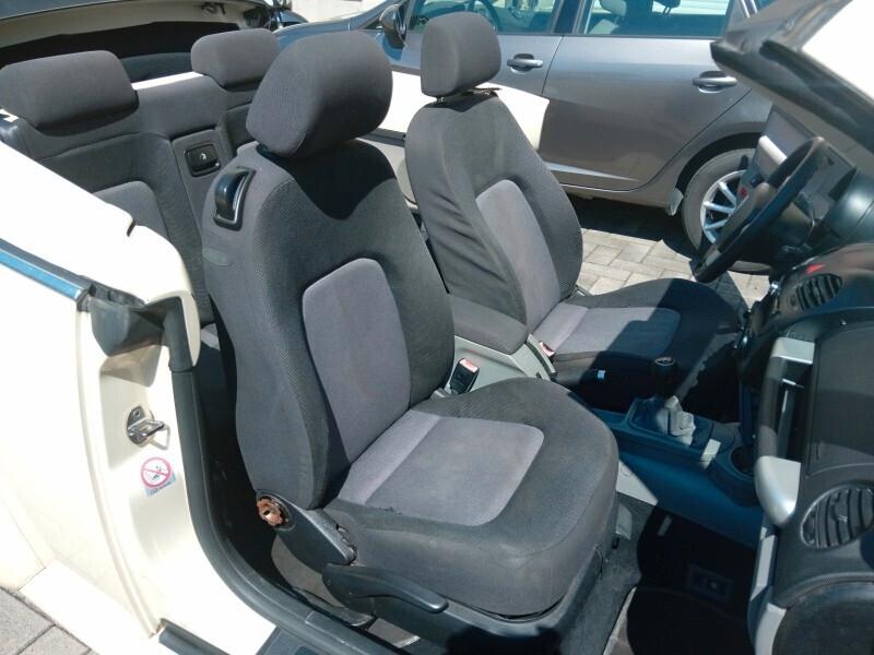 Volkswagen New Beetle (PER COMMERCIANTI)