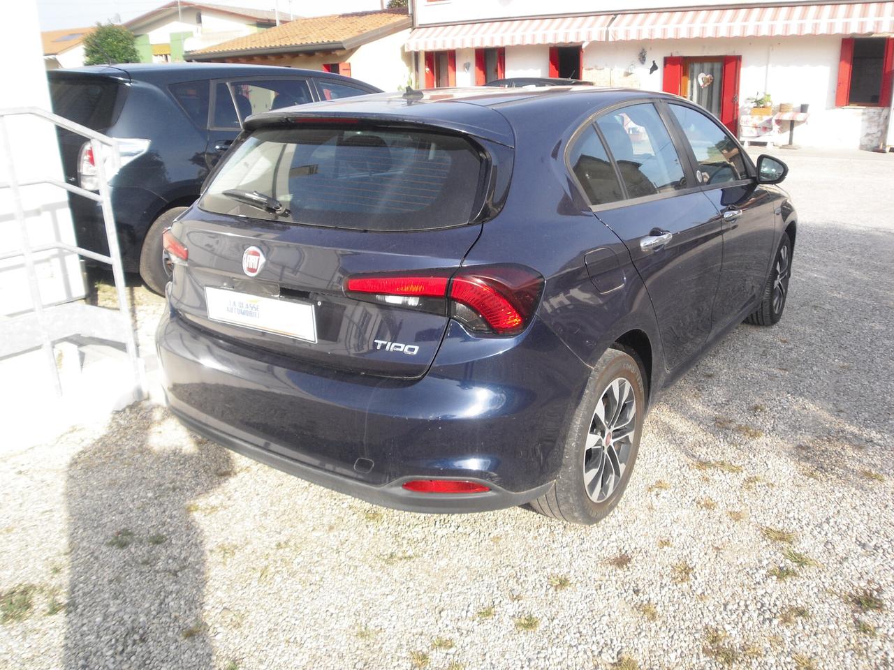 Fiat Tipo 1.3 Mjt 5P MIRROR S&S 95CV NEOPATENTATI