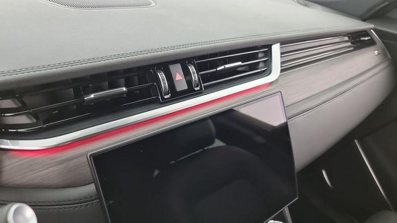Jaguar F-Pace 2.0 D 163 CV AWD aut. SE N1 Autocarro