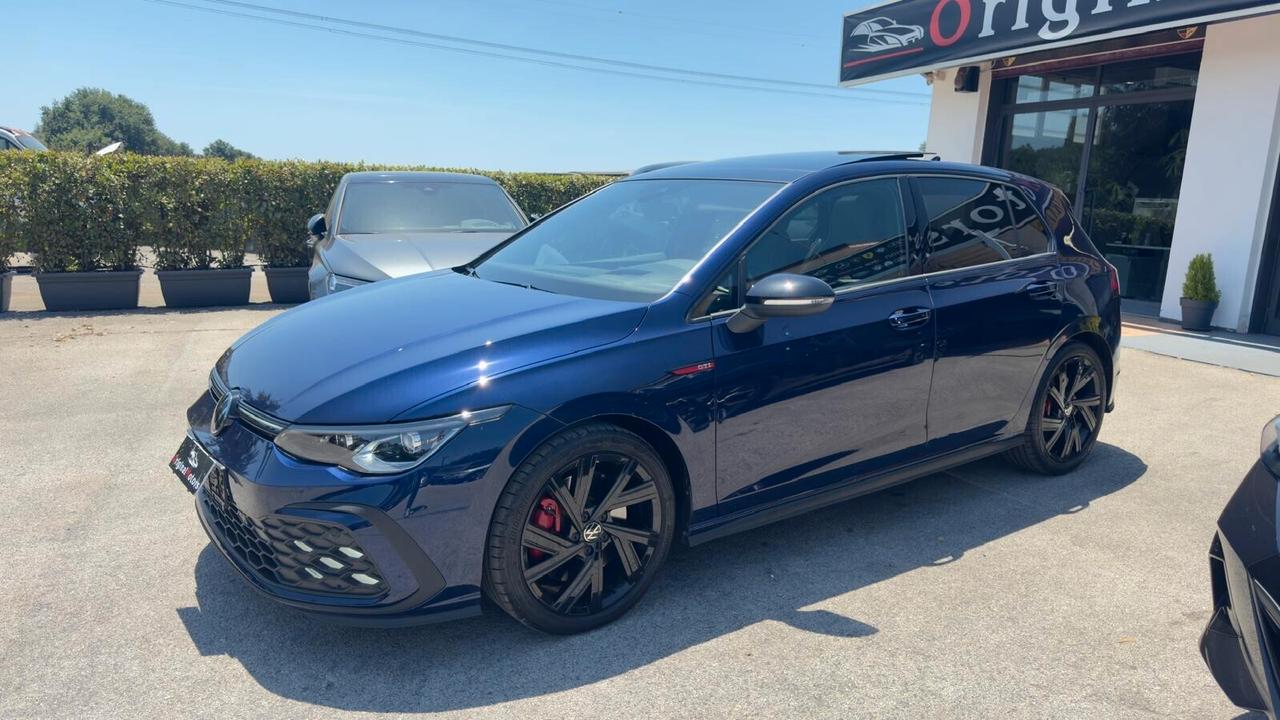 Volkswagen Golf GTI 2.0 TSI DSG/TETTO/IQ LIGHT/HEAD UP DISPLAY/HARMAN KARDON/