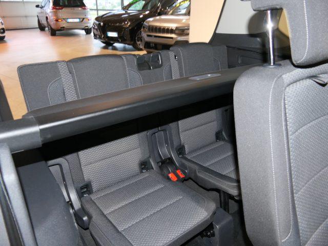 VOLKSWAGEN Touran 1.6 TDI Comfortline 7 P.