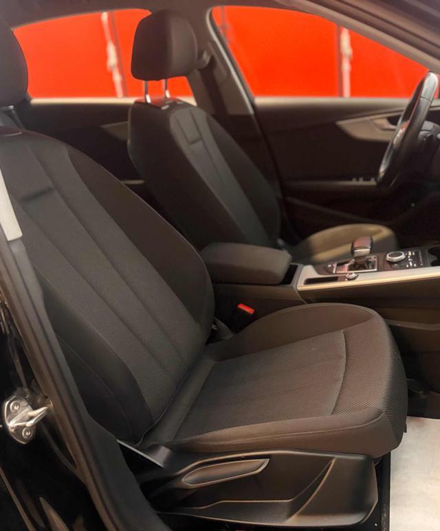 AUDI A4 35 TDI S tronic Sport