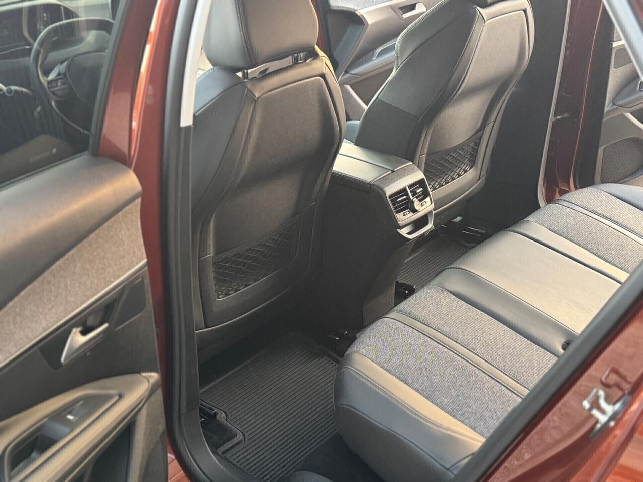 Peugeot 3008 BlueHDi 97.000 Km !