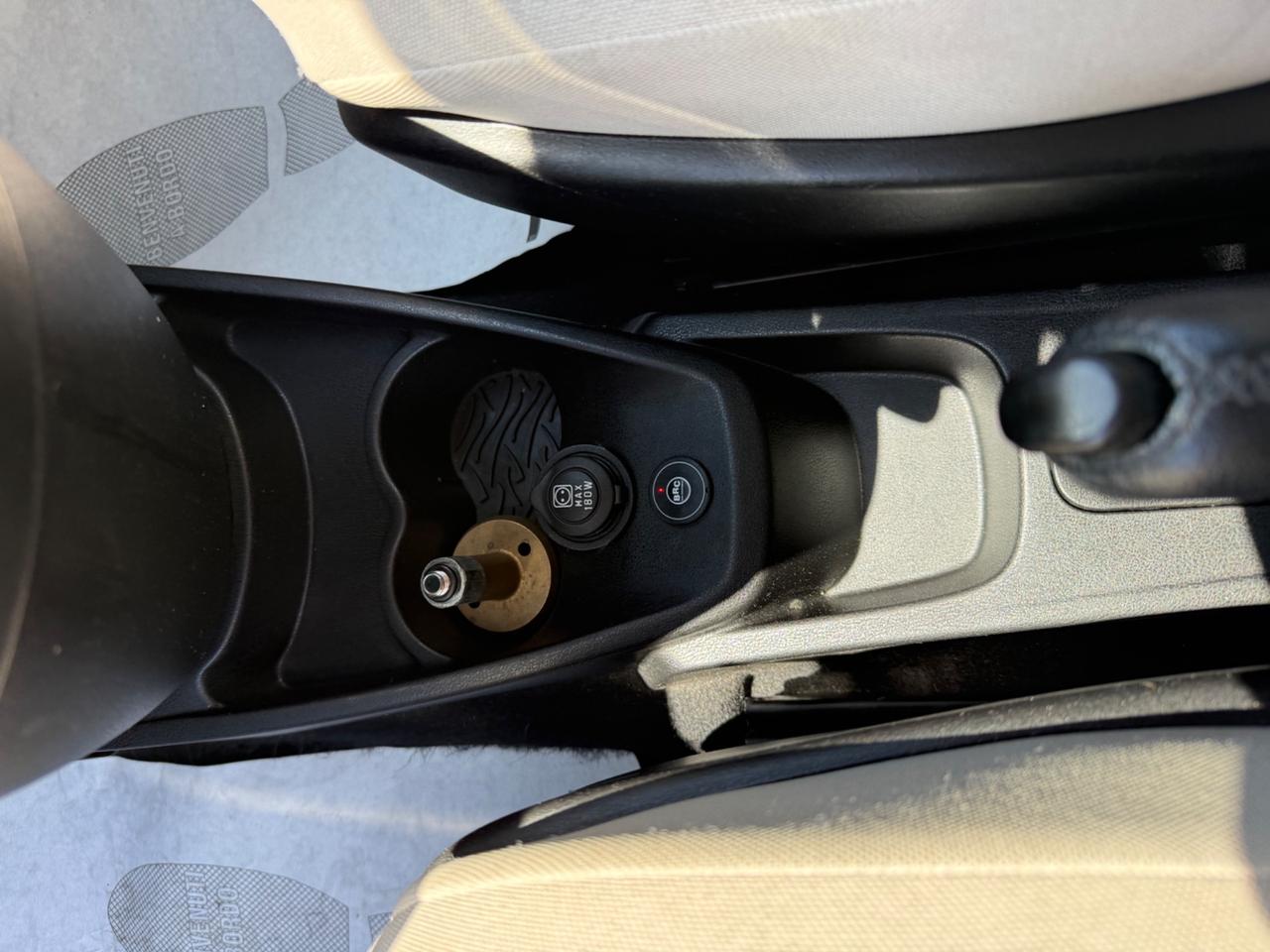 Lancia Ypsilon 0.9 BENZINA -GPL 85 CV Platinum