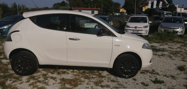LANCIA Ypsilon 0.9 TwinAir 85 CV 5 porte Metano Ecochic