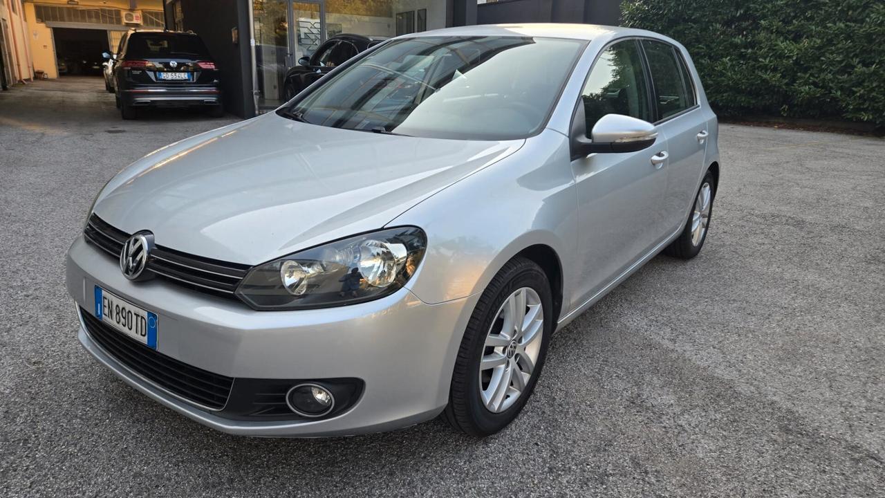 Volkswagen Golf Business 1.6 TDI 5p. Highline Neop