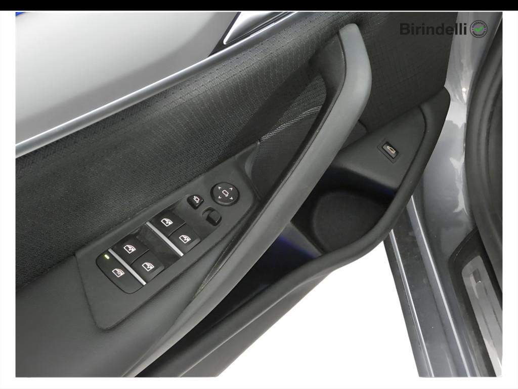 BMW Serie 5(G30/31/F90) - 520d 48V Business