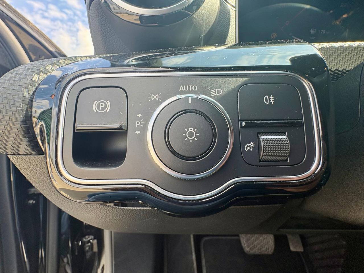 Mercedes-Benz A 180 D Sport Night Edition #10010