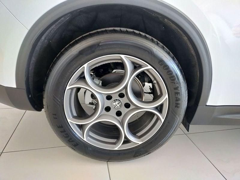 Alfa Romeo Stelvio 2.2 Turbodiesel 160 CV AT8 RWD Sprint SOLO 650 KM