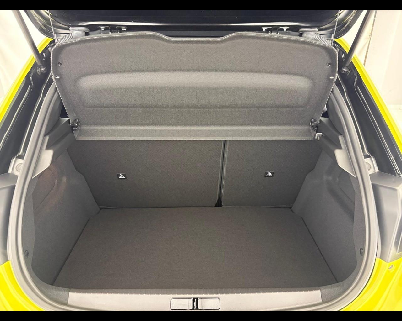 PEUGEOT 208 1.2 hybrid GT 145cv e-dcs 6