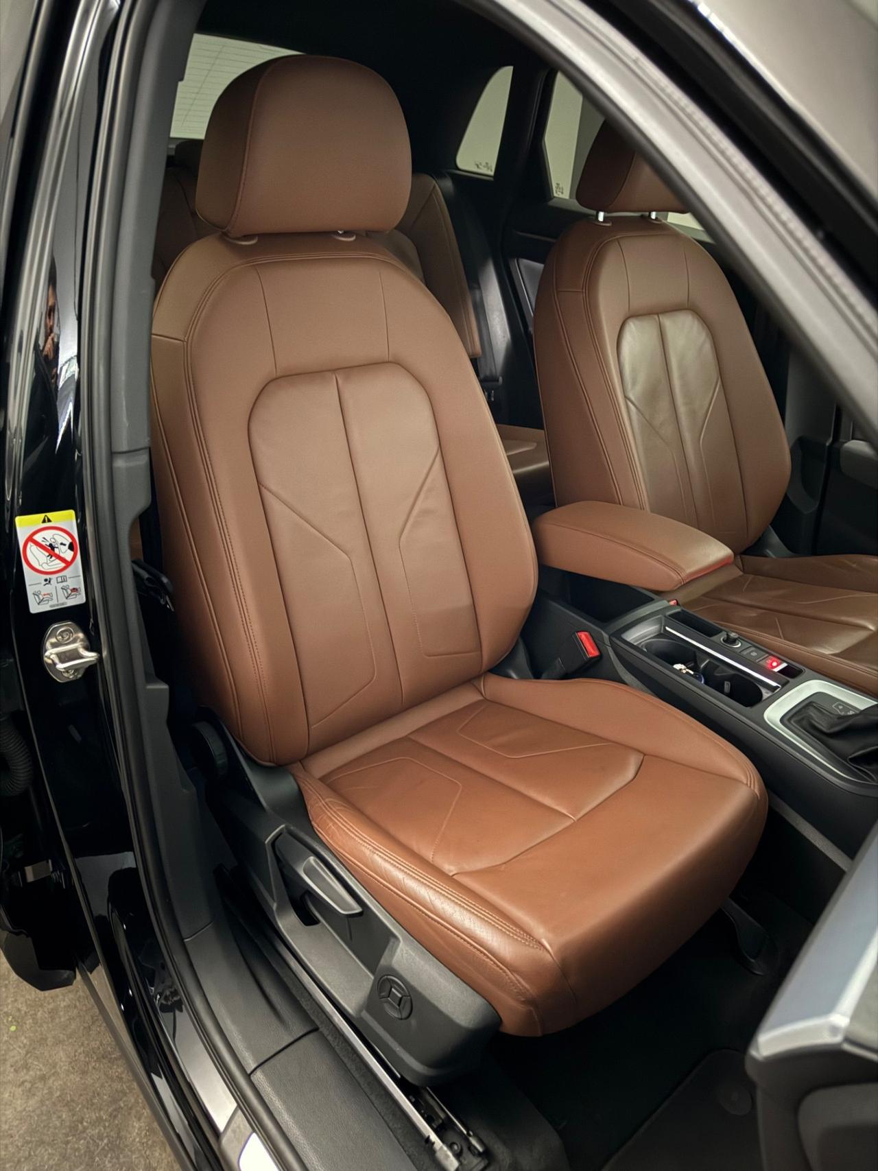 Audi Q3 35 2.0 Tdi 150CV STronic TETTO-Led