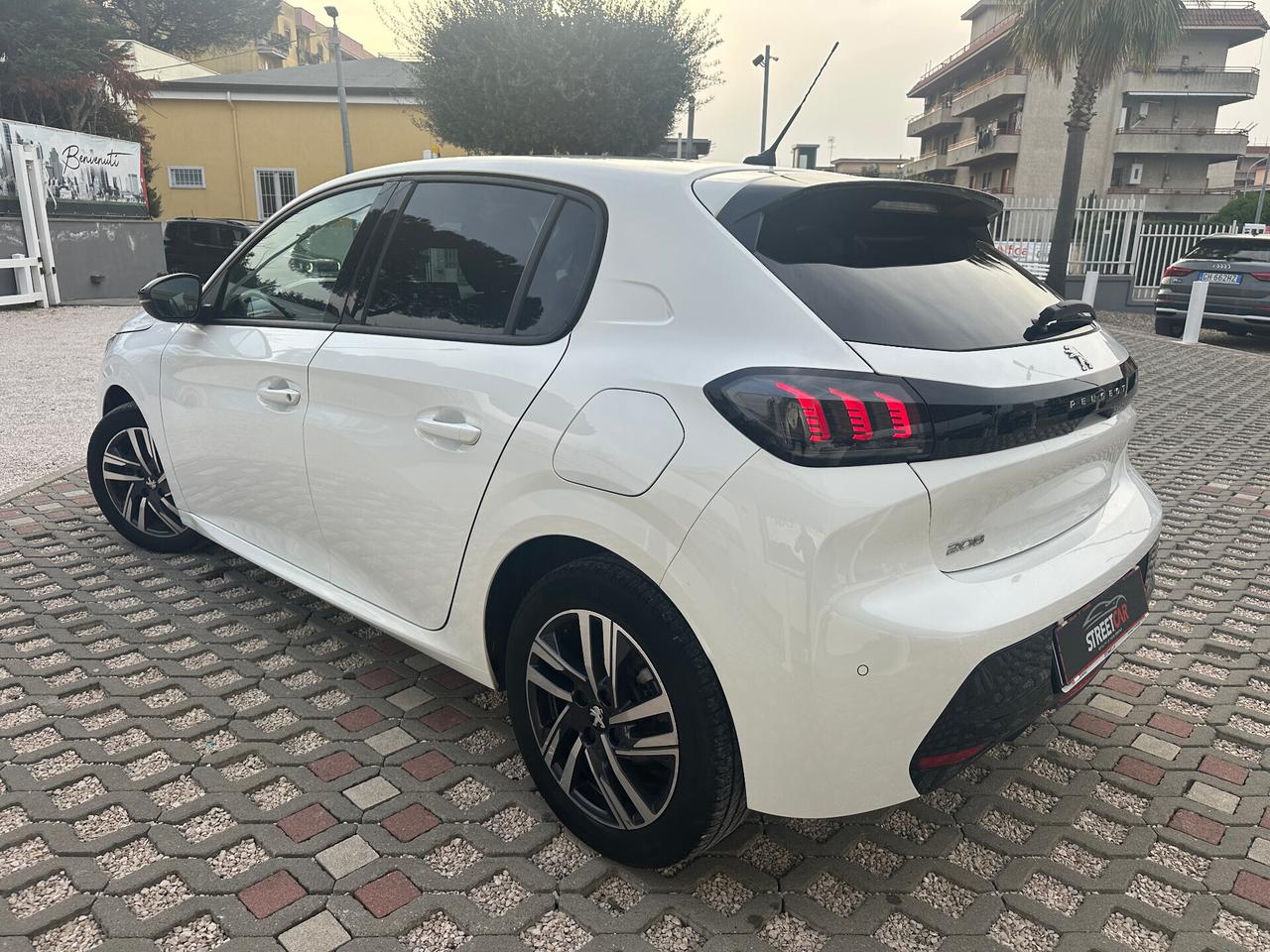 Peugeot 208 BlueHDi 100 Stop&Start 5 porte ALLURE PACK