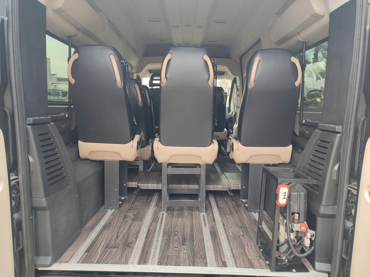 FIAT DUCATO 2018 A METANO 9POSTI PEDANA DISABILI EURO6D NUOVO