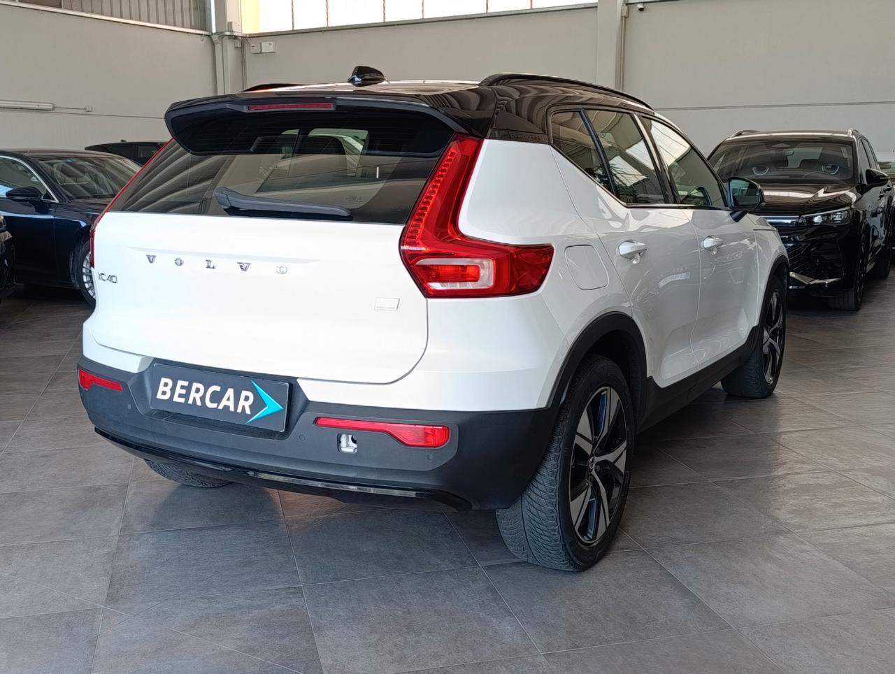 Volvo XC40 1.5 t4 phev R-design auto my21